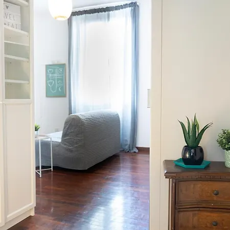 Me43 • Luxury Apartment • Chic-2